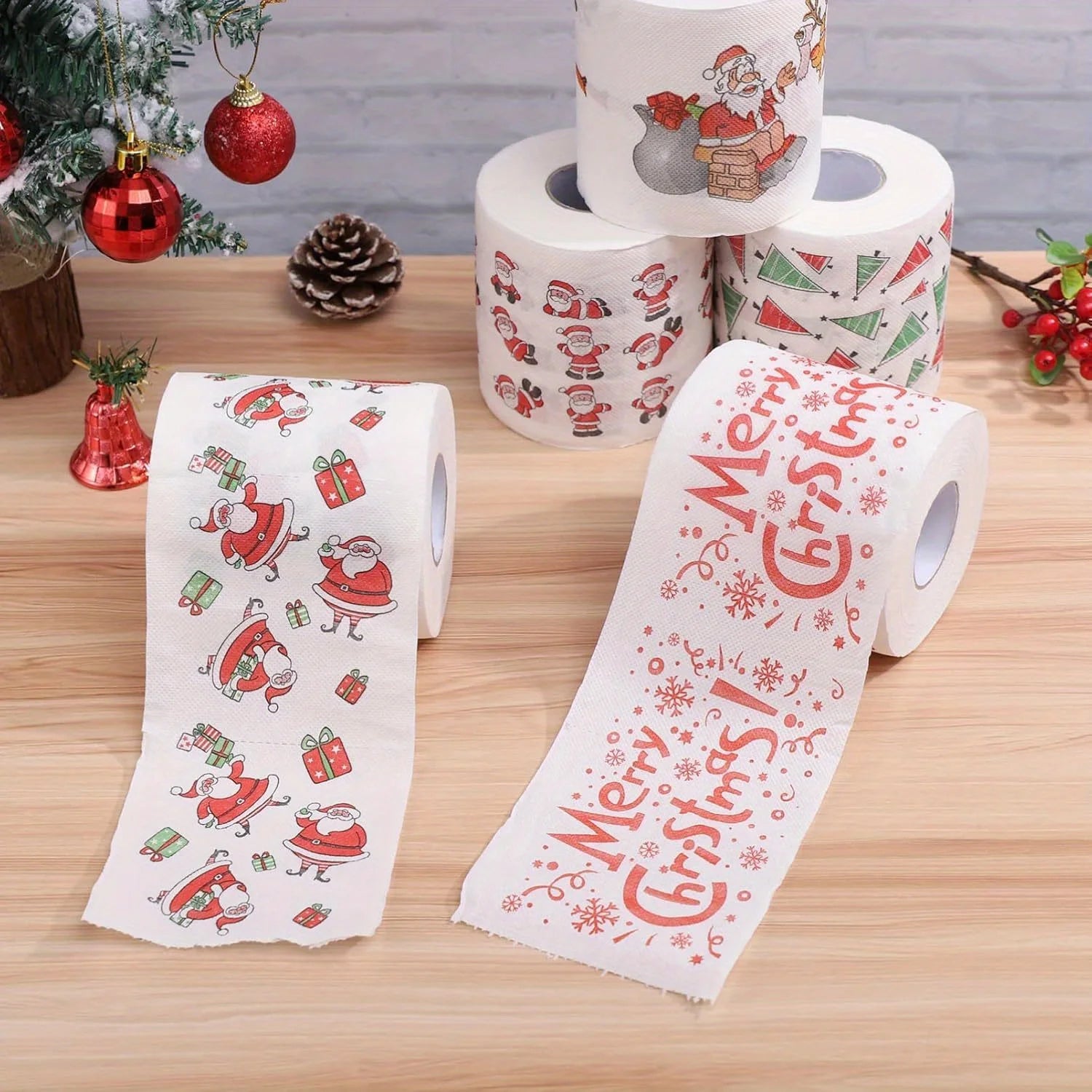 Christmas Toilet Paper - Santa Claus and Holiday Designed Disposable Tissues, Ideal for Christmas Dinner